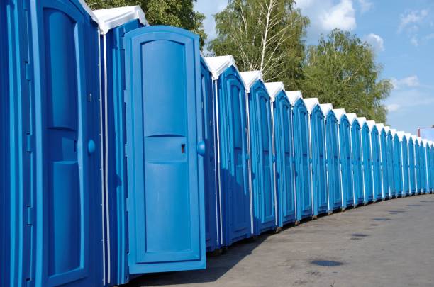 Best Luxury portable toilet rental  in Hokendauqua, PA